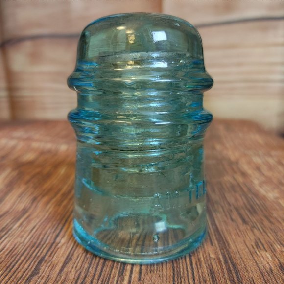 Vintage Am Tell & Tell Co. Blue Glass Insulator 4" Tall - Picture 4 of 7